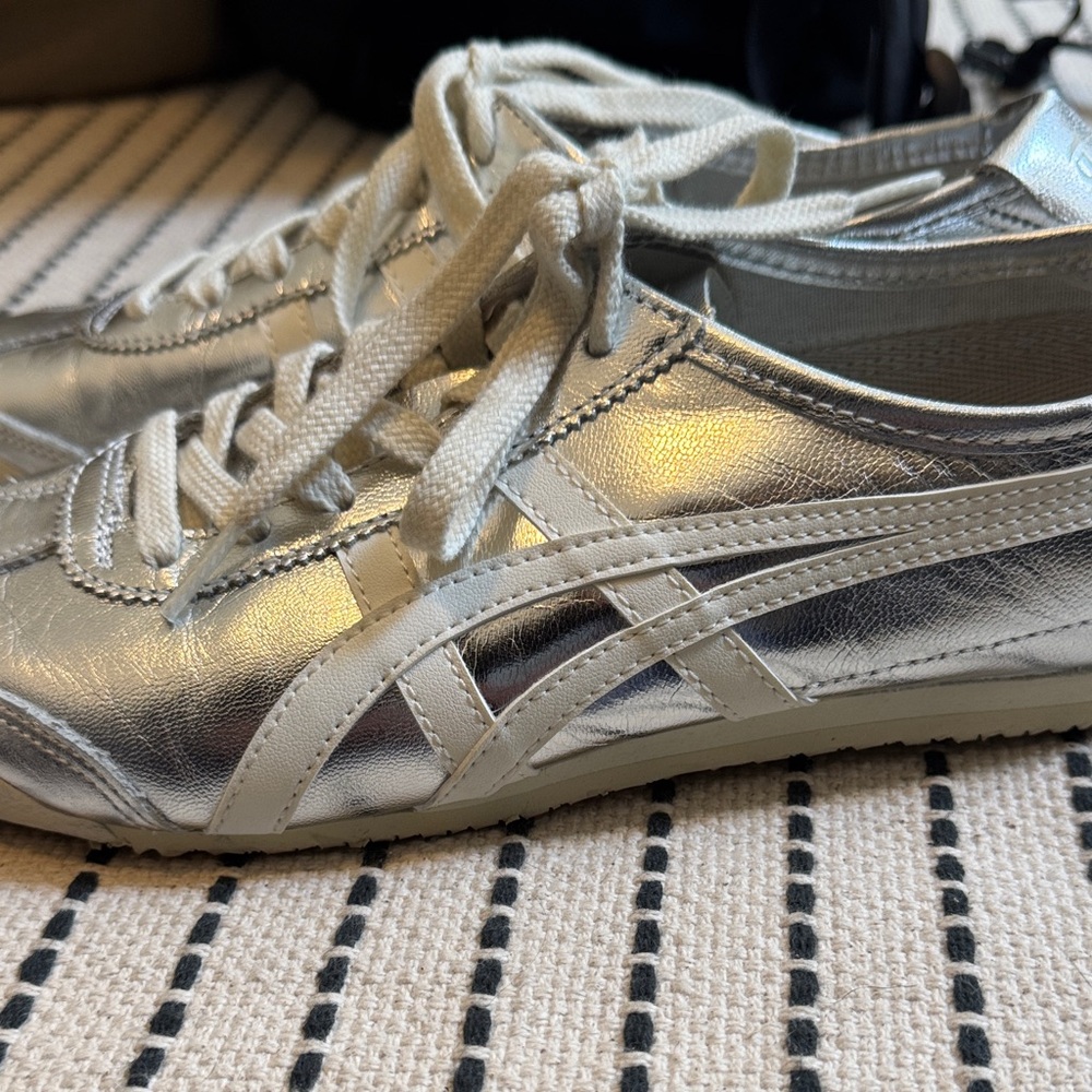 Onitsuka Tiger Sneakers Silver